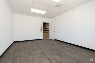 17540 Matany Rd, Justin, TX for lease Interior Photo- Image 2 of 7