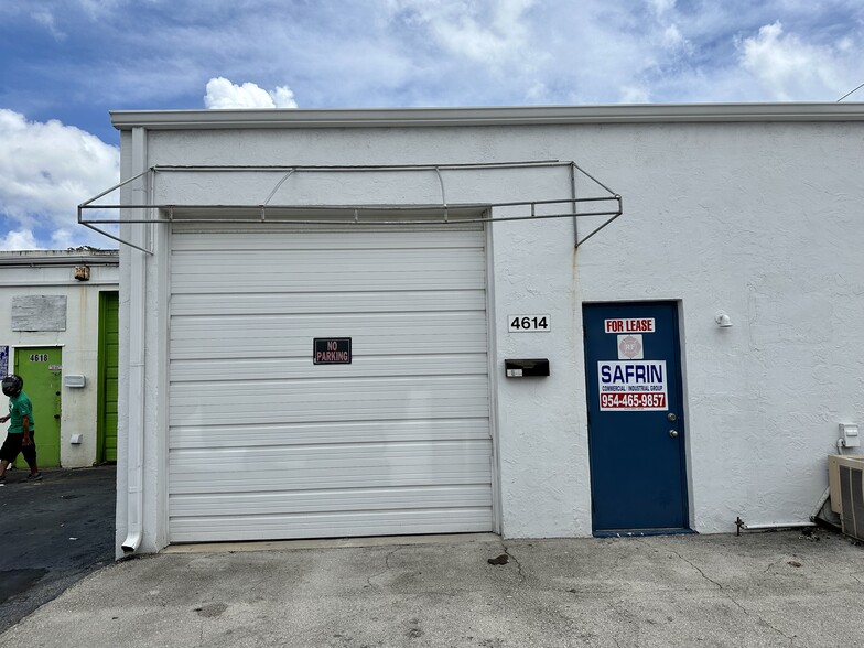 4613-4615 NW 8th Ave, Oakland Park, FL for lease - Building Photo - Image 1 of 5