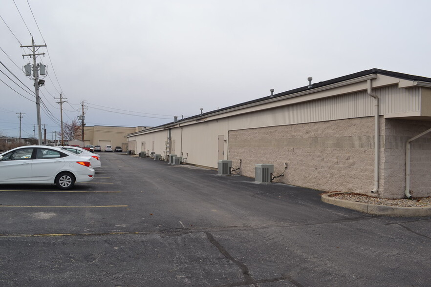 625 S Earl Ave, Lafayette, IN for lease - Building Photo - Image 2 of 34