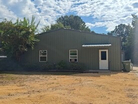 506 N Conecuh St, Greenville AL - Warehouse