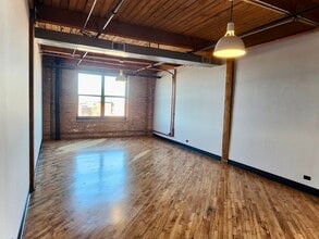2150 S Canalport Ave, Chicago, IL for lease Interior Photo- Image 1 of 5