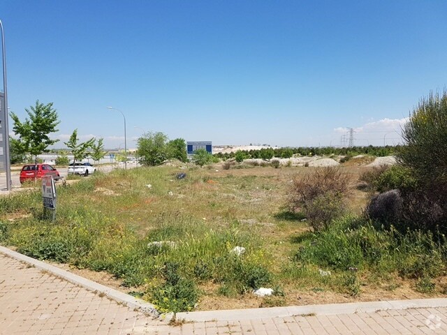 Jardins Uzp0103 Ensanche Vallecas, 528, Madrid, Madrid for sale Primary Photo- Image 1 of 1