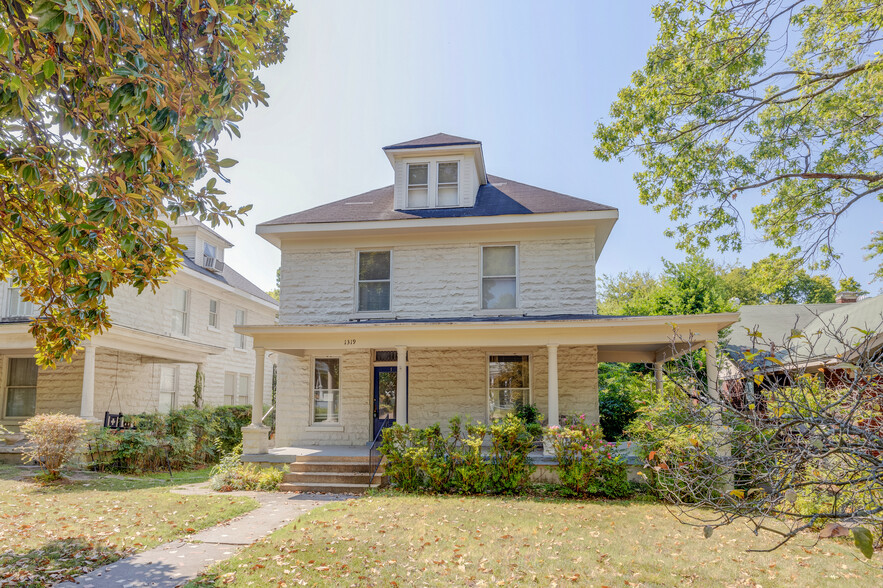 1319 & 1329 Harbert Ave. portfolio of 2 properties for sale on LoopNet.com - Building Photo - Image 1 of 31