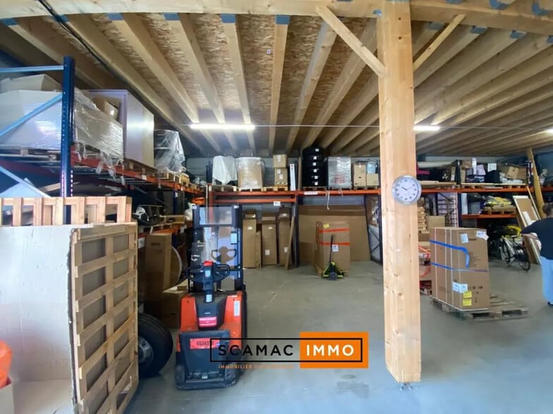 Industrial in La Farlède for lease - Interior Photo - Image 1 of 4