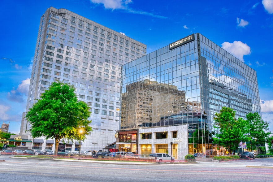 3379 Peachtree Rd NE, Atlanta, GA for lease - Building Photo - Image 2 of 10