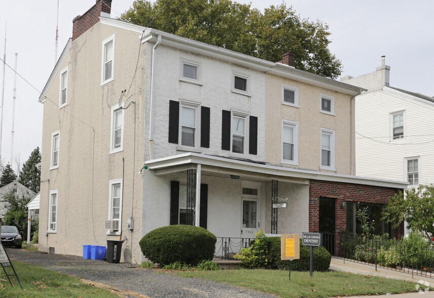 7300 Ridge Ave, Philadelphia, PA 19128