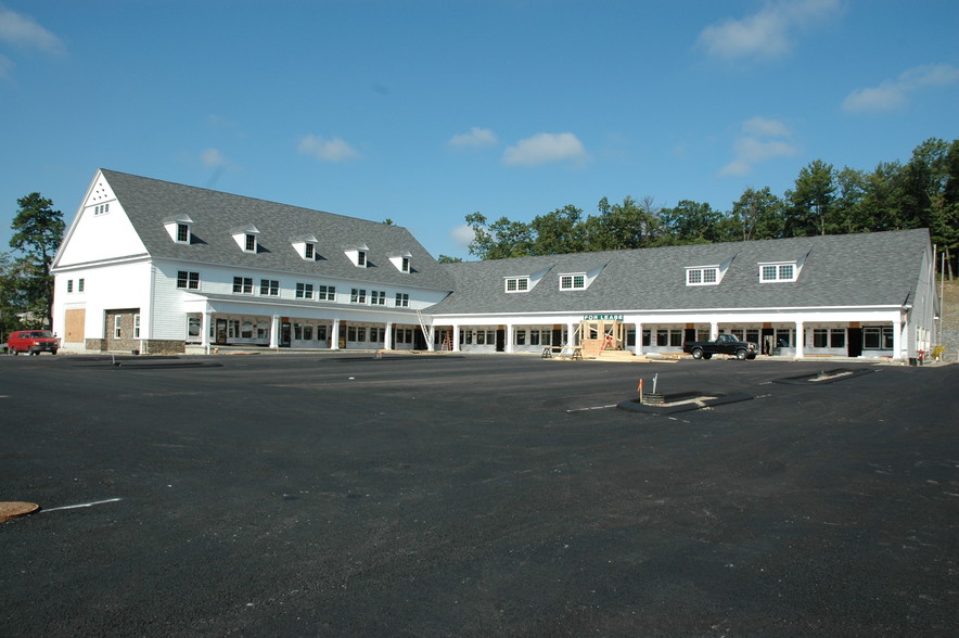 290 W Main St, Northborough, MA for lease - Building Photo - Image 2 of 7