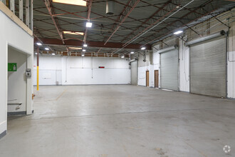 3443-3479 Parkway Center Ct, Orlando, FL for lease Interior Photo- Image 2 of 6