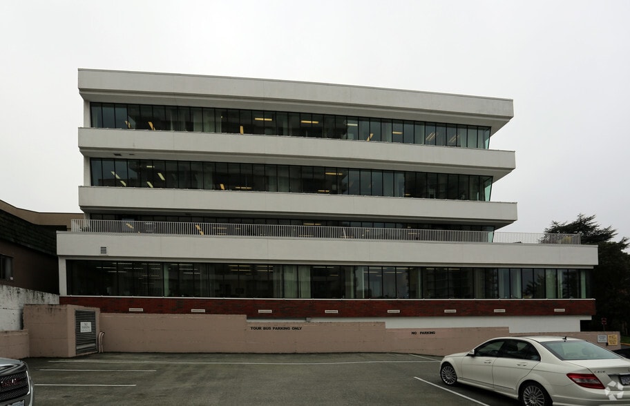 810 Blanshard St, Victoria, BC for lease - Building Photo - Image 3 of 6