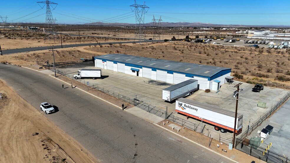 12080 Rancho Rd, Adelanto, CA for lease - Building Photo - Image 2 of 11
