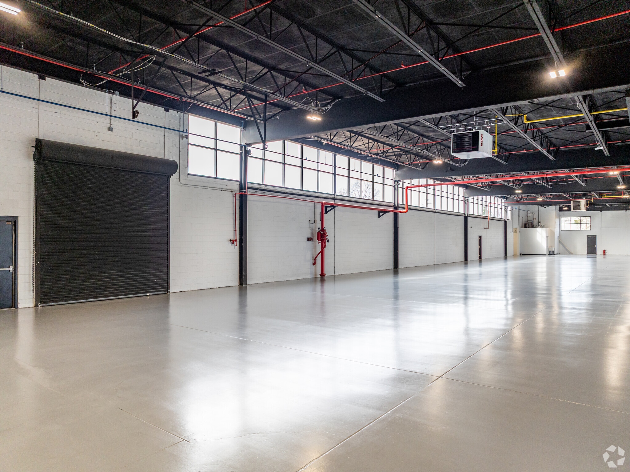 22 Readington Rd, Branchburg, NJ for sale Interior Photo- Image 1 of 12