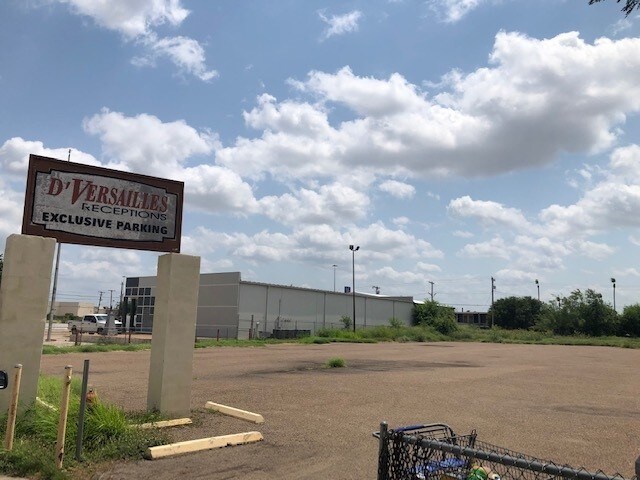 5217 Tesoro Plaza, Laredo, TX for sale Building Photo- Image 1 of 1