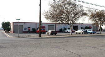 1131-1133 Brooks St, Ontario CA - Warehouse