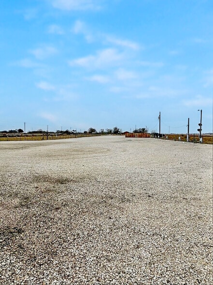 22014 State Highway 35 S, Palacios, TX for sale - Building Photo - Image 3 of 8