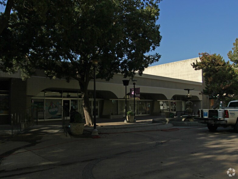 845-865 Fulton Mall, Fresno, CA for lease - Building Photo - Image 2 of 2