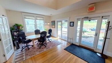 2150 Alpine Pl, Cincinnati, OH for sale Interior Photo- Image 2 of 8