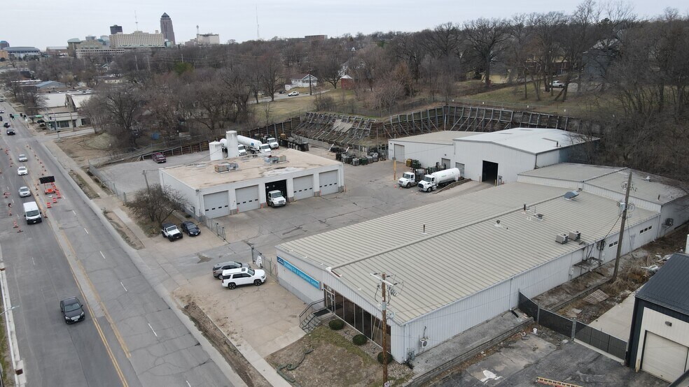 1700 2nd Ave, Des Moines, IA for sale - Building Photo - Image 2 of 12