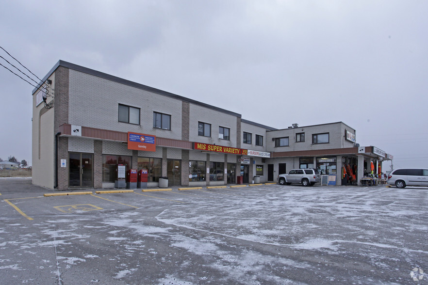 12275 Woodbine Ave, Whitchurch-Stouffville, ON for lease - Primary Photo - Image 1 of 2