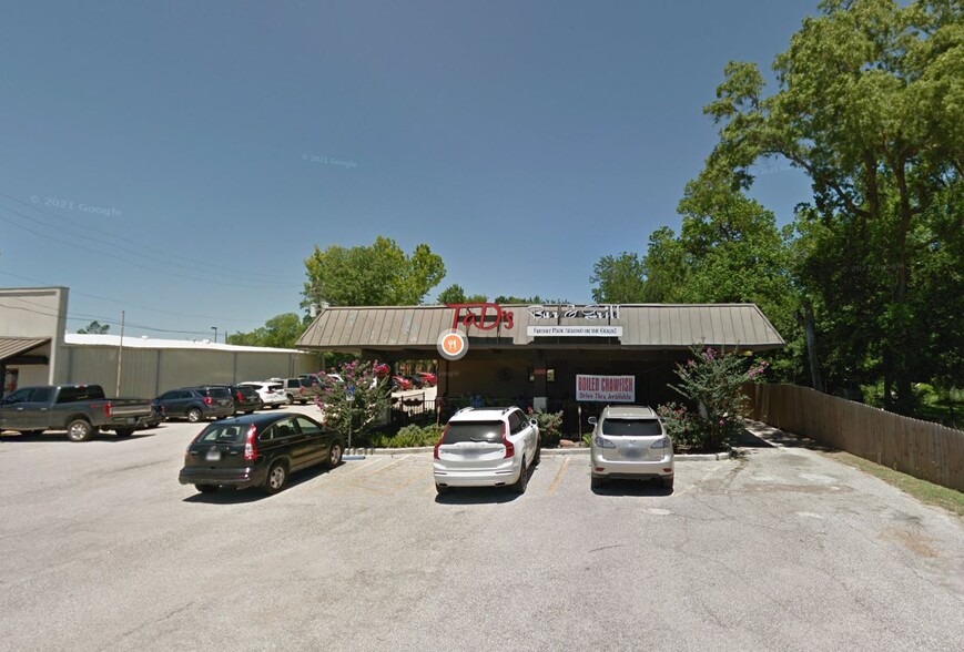 1000 W Main St, Tomball, TX for lease - Building Photo - Image 3 of 15