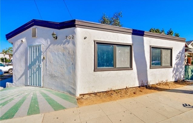702 Cedar Ave, Long Beach, CA for sale - Building Photo - Image 3 of 27