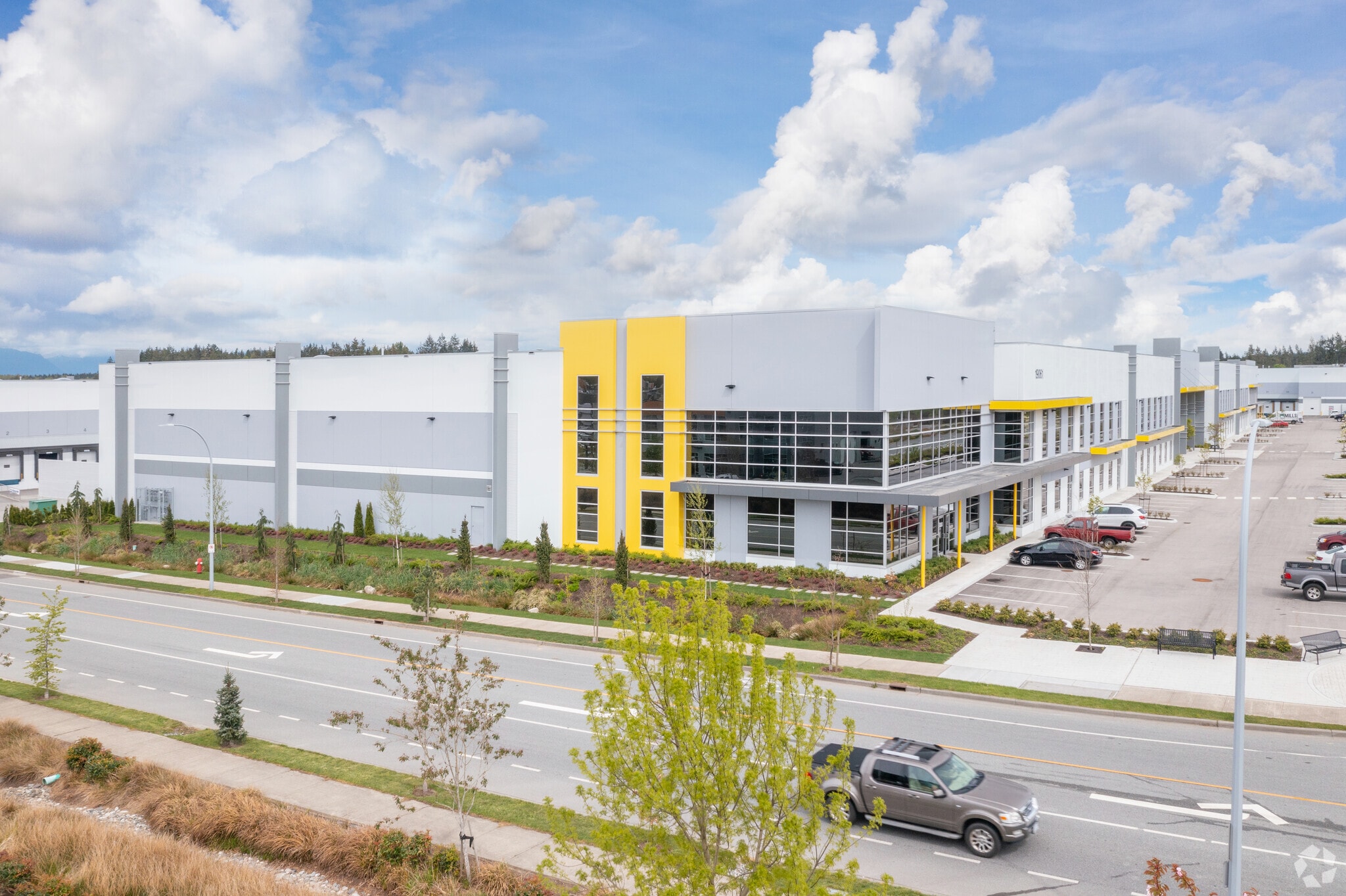 19061 32 Ave, Surrey, BC for sale Primary Photo- Image 1 of 1