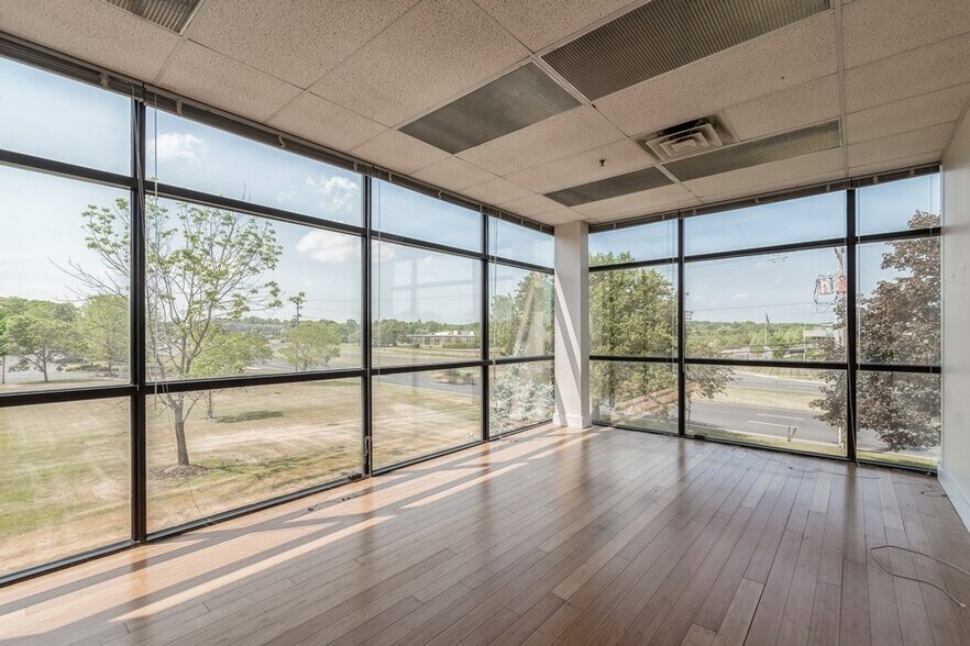 3121 US Highway 22, Branchburg, NJ for lease - Interior Photo - Image 2 of 26