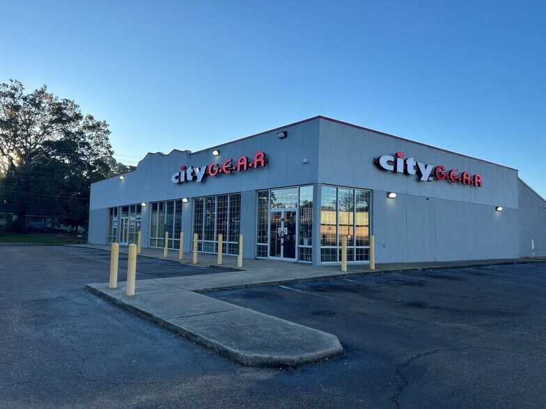 2909 Terry Rd, Jackson, MS for sale - Building Photo - Image 3 of 6