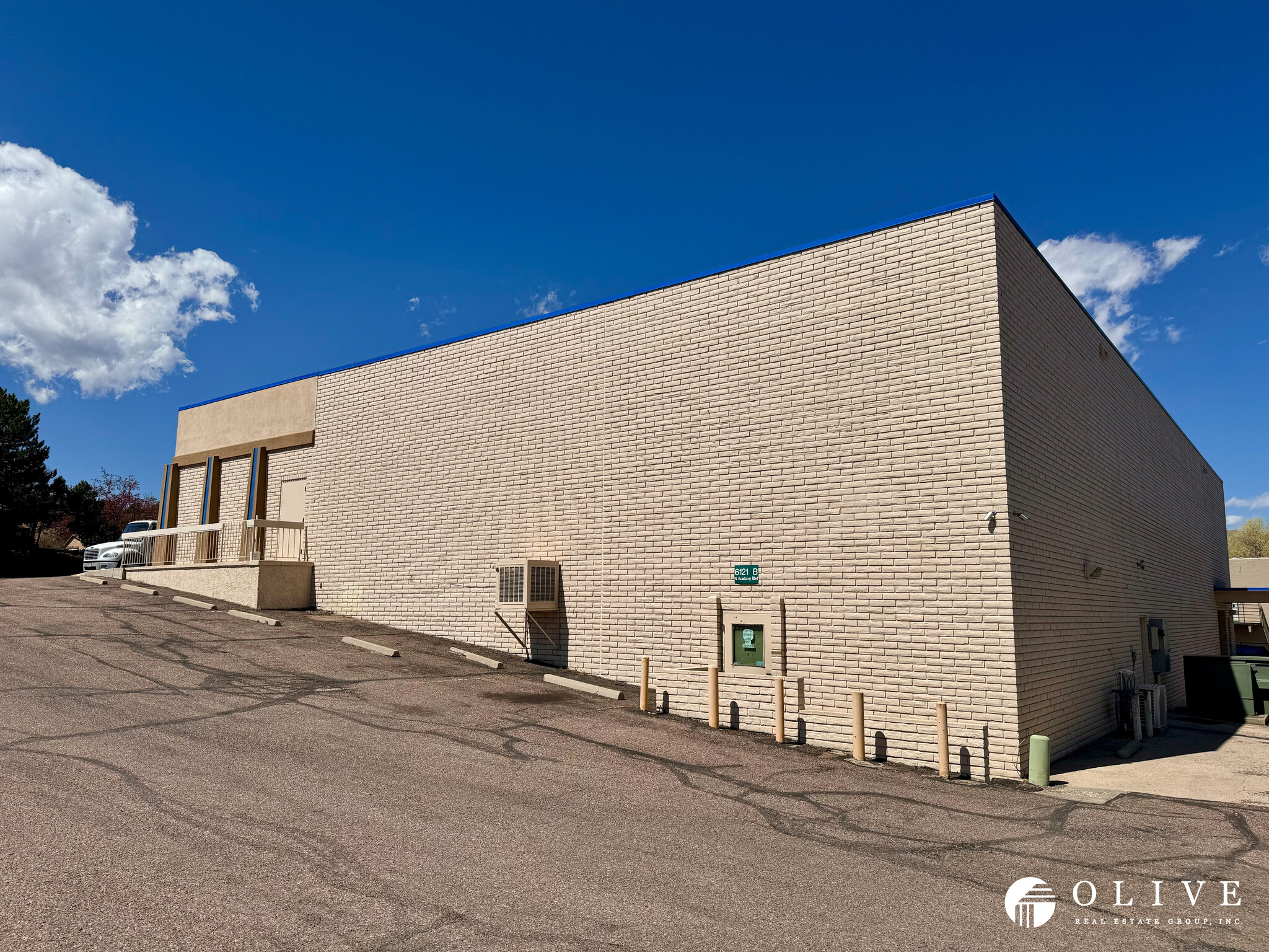 6121 N Academy Blvd, Colorado Springs, CO for lease Building Photo- Image 1 of 3