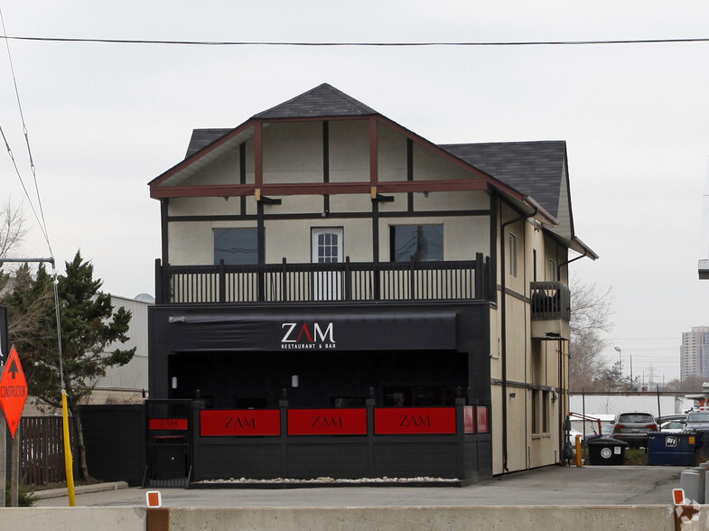 1340 The Queensway, Toronto, ON for sale - Primary Photo - Image 1 of 1