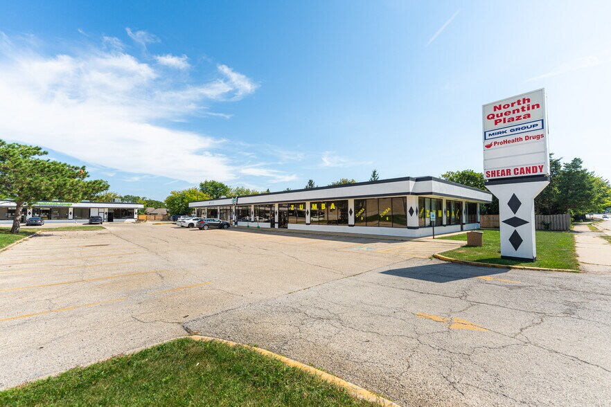 755-785 N Quentin Rd, Palatine, IL for lease - Building Photo - Image 2 of 10