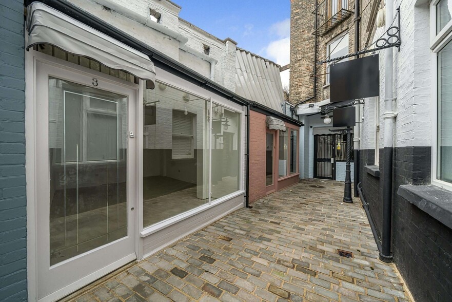 12 Heath St, London for sale - Primary Photo - Image 1 of 1