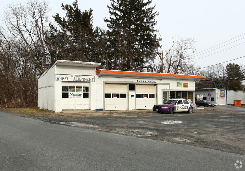 2 Simmons Dr, Saugerties, NY for sale - Primary Photo - Image 1 of 1