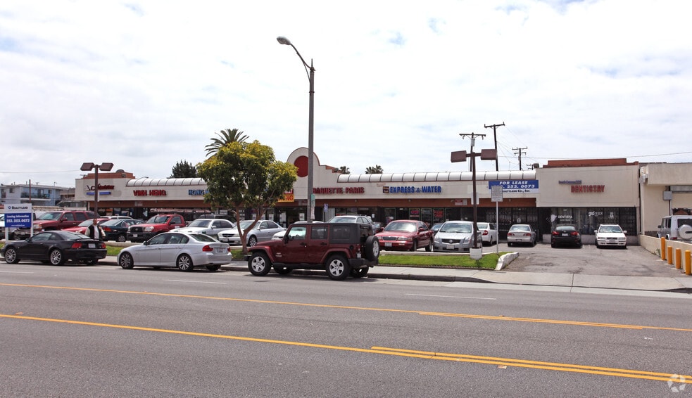 2146-2150 E Anaheim St, Long Beach, CA for lease - Building Photo - Image 2 of 4