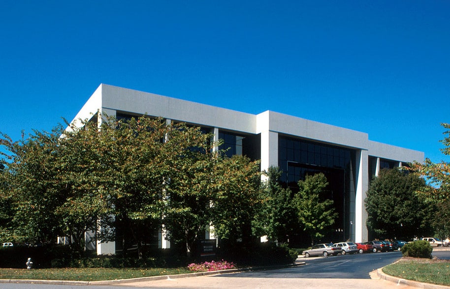 2877 Brandywine Rd, Atlanta, GA for lease - Building Photo - Image 2 of 5