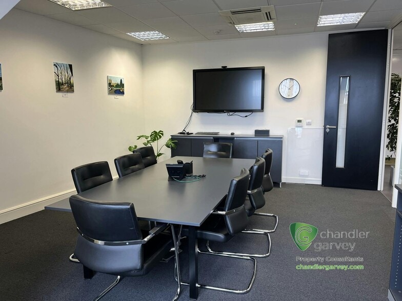 5 Hill Ave, Amersham for lease - Building Photo - Image 3 of 13