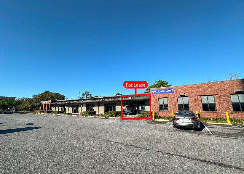 236 Garden St, Pensacola, FL for lease - Building Photo - Image 1 of 6