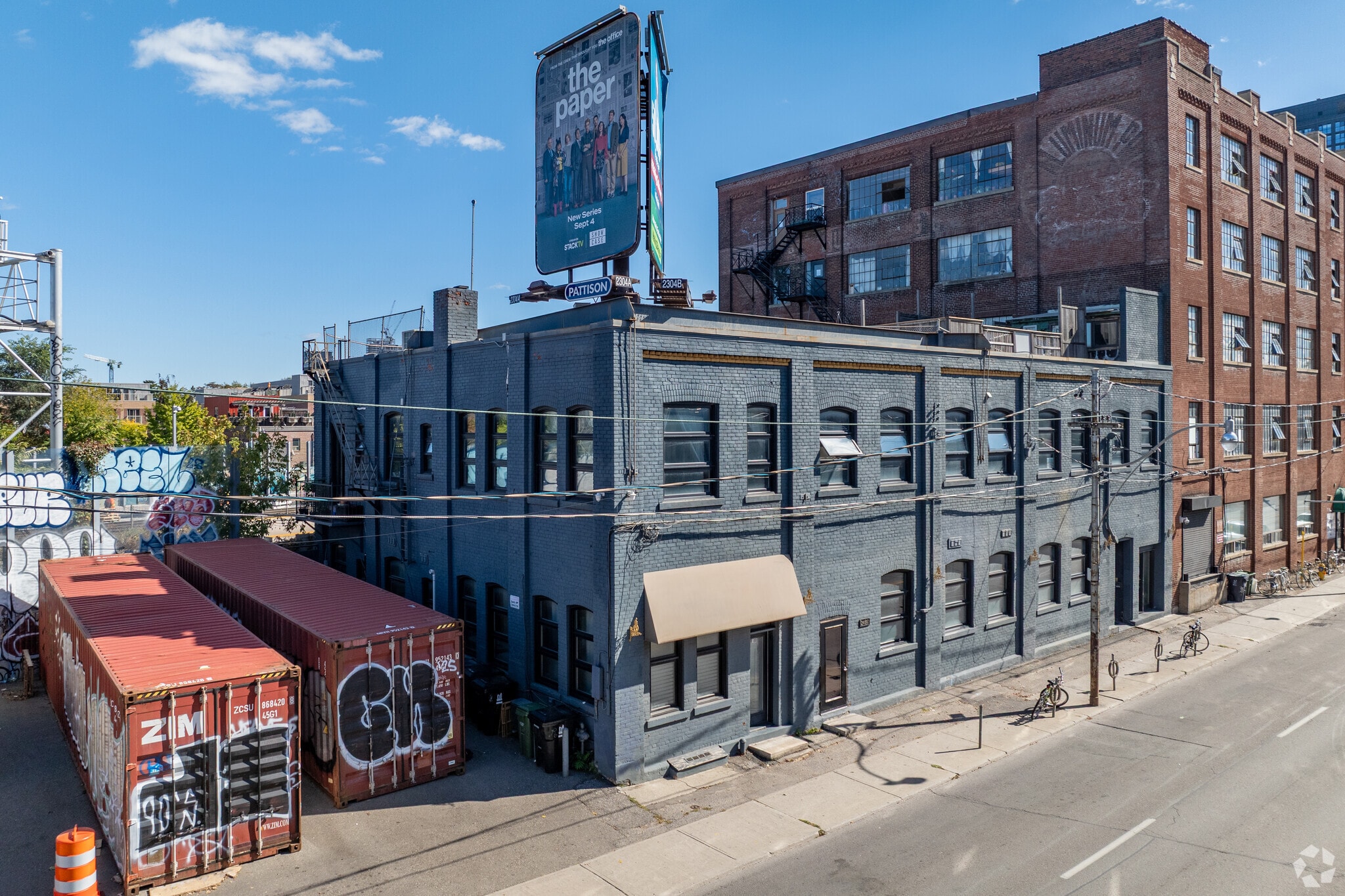 2480 Dundas St W, Toronto, ON for sale Building Photo- Image 1 of 56