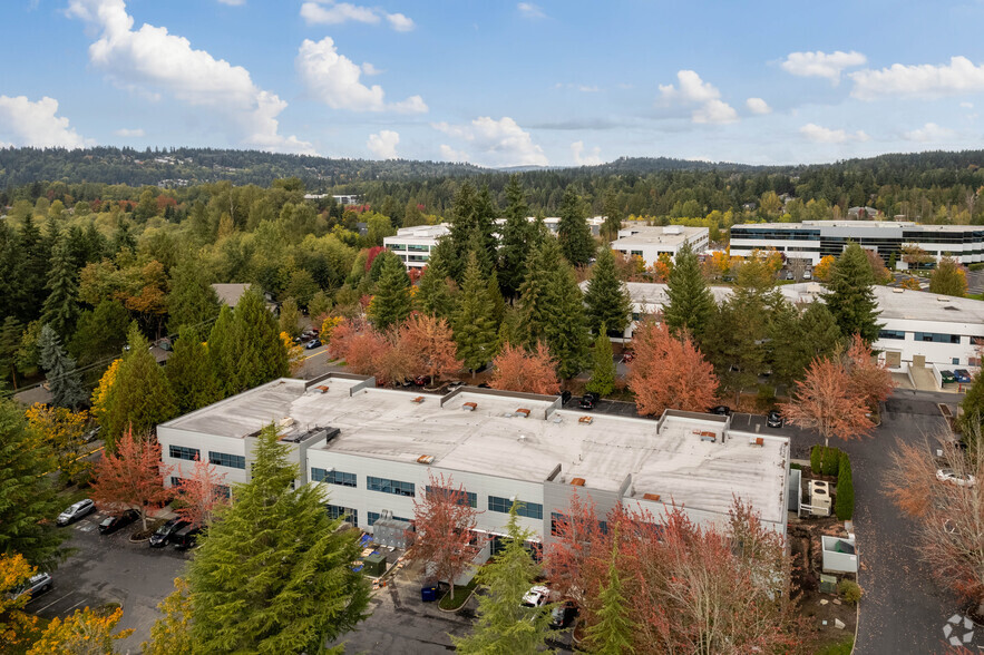 12020 113th Ave NE, Kirkland, WA for lease - Aerial - Image 3 of 4