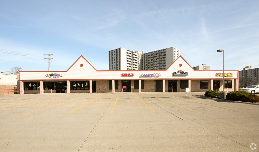 1560915785 Lakeshore Blvd, Cleveland, OH 44110 Retail for Lease