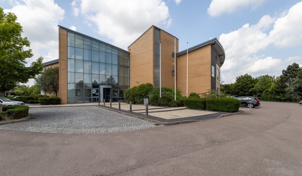 Arenson Way, Dunstable for sale Building Photo- Image 1 of 1