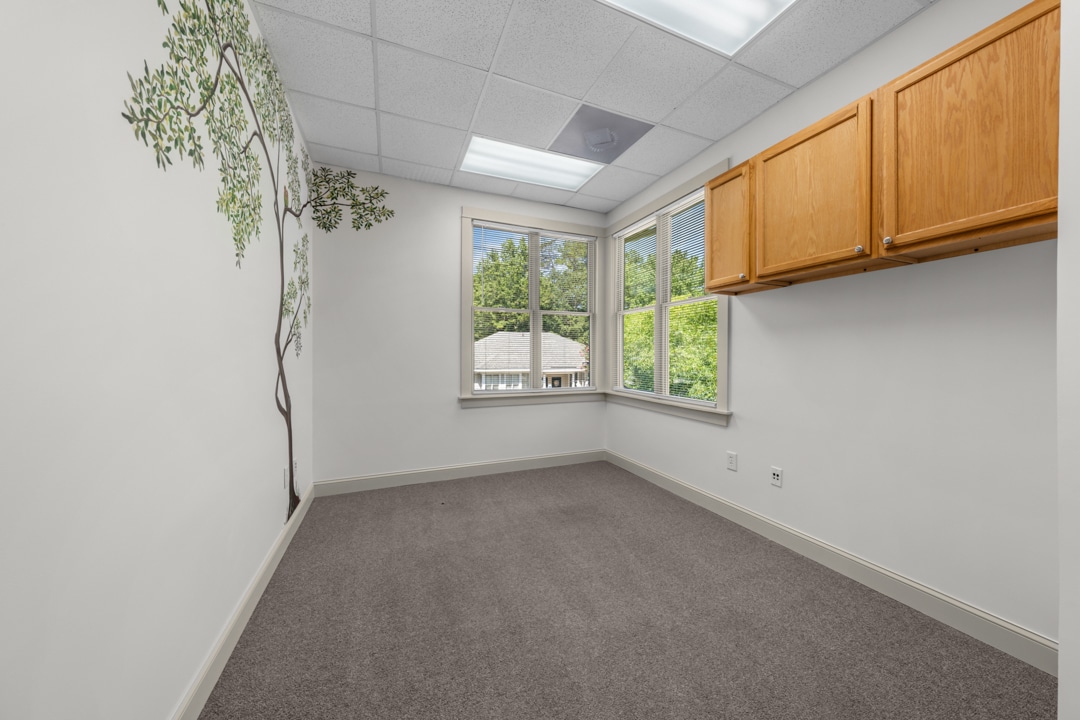 1502 W NC Highway 54, Durham, NC 27707 - Unit 403 - - Interior Photo - Image 2 of 10