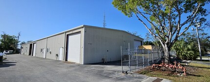 10971 K Nine Dr, Bonita Springs, FL for lease Building Photo- Image 1 of 7