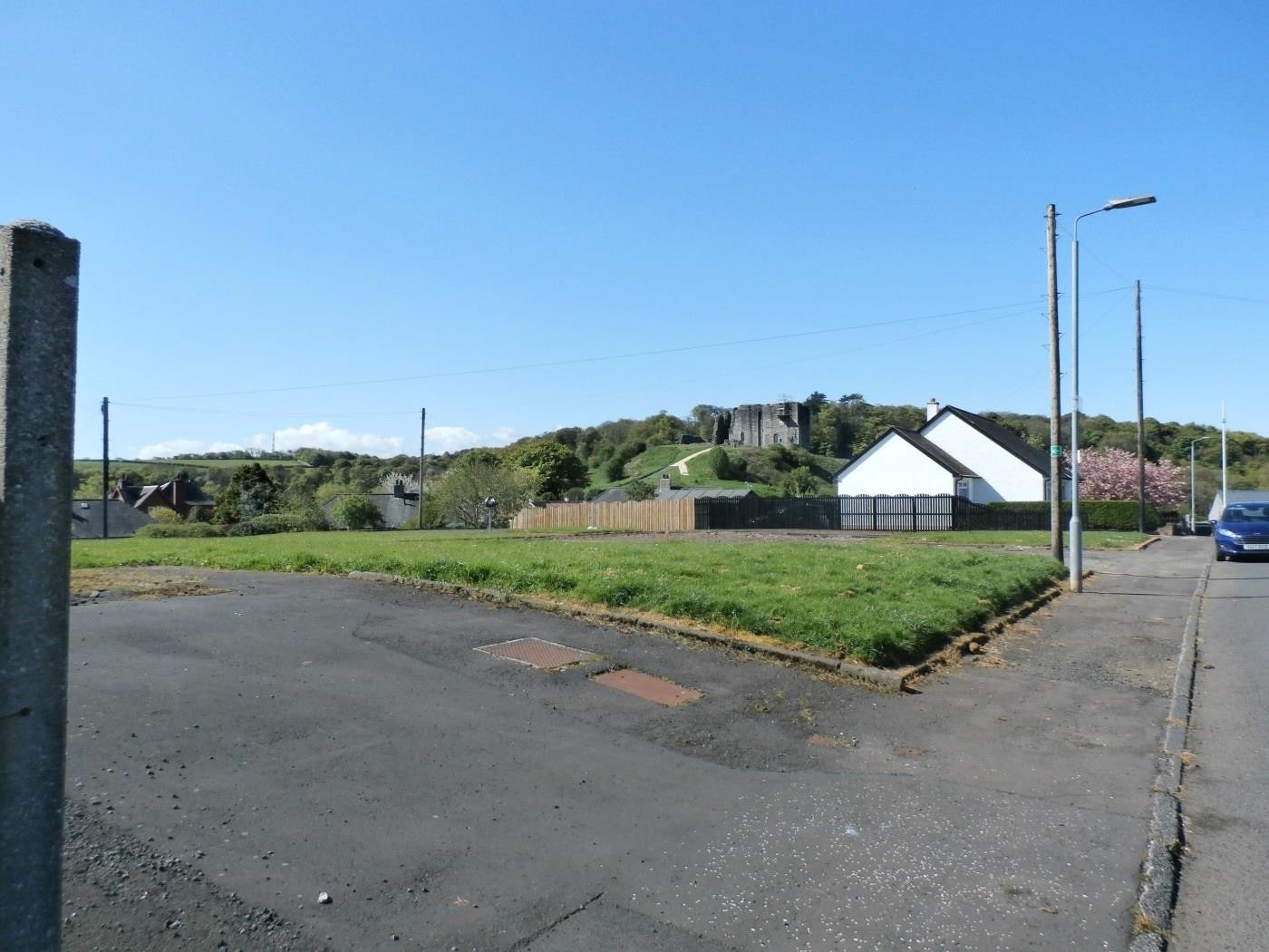 Fullarton Ave, Dundonald for sale Primary Photo- Image 1 of 1