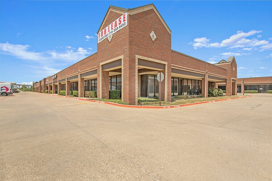 1445 Mac Arthur Dr, Carrollton, TX for lease - Building Photo - Image 2 of 10