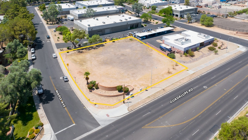 6422 S Maple Ave, Tempe, AZ for sale - Primary Photo - Image 1 of 3