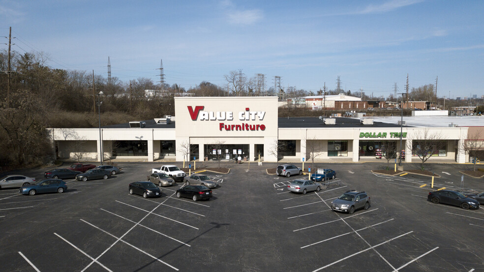 7057 Chippewa St, Saint Louis, MO for lease - Building Photo - Image 2 of 3