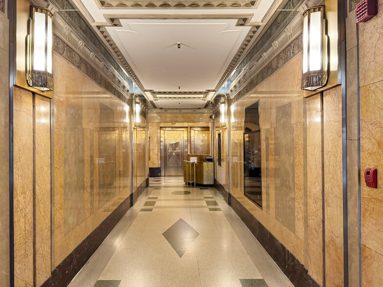 152 Madison Ave, New York, NY for lease - Lobby - Image 2 of 6