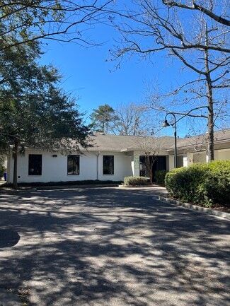 More details for 975 Johnnie Dodds Blvd, Mount Pleasant, SC - Office for Lease
