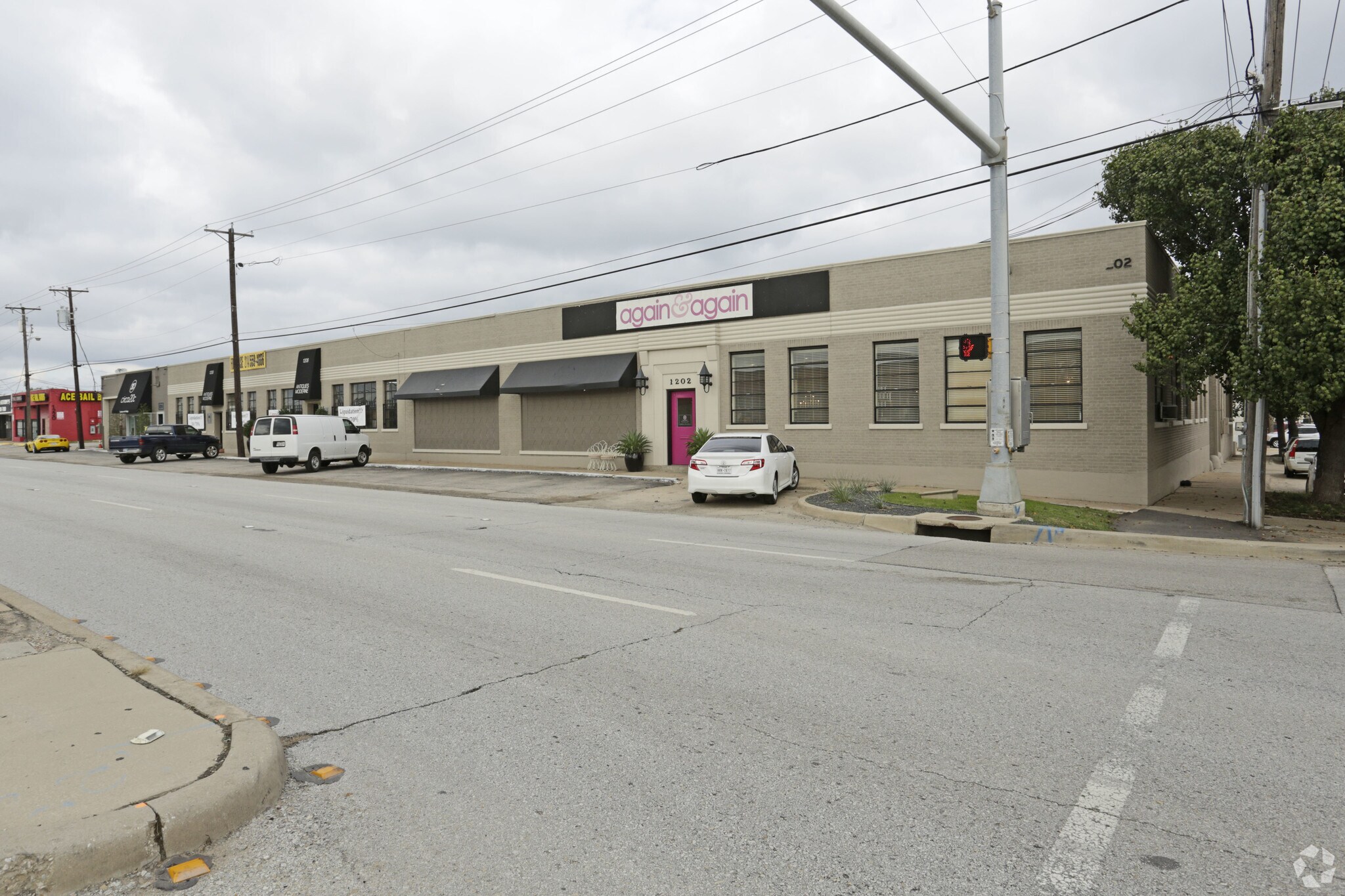 1202-1208 N Riverfront Blvd, Dallas, TX for sale Primary Photo- Image 1 of 1