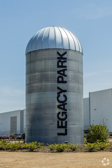 6701 Legacy Blvd, Olive Branch, MS for lease - Building Photo - Image 2 of 3
